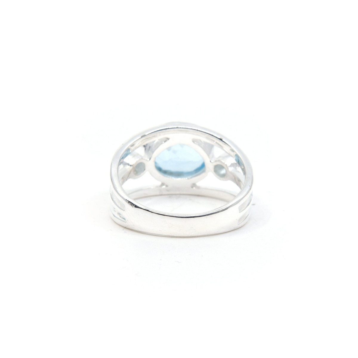 reverse of Topaz (Blue) ring #R554 showing the inner sterling silver band — Eternal Spirit