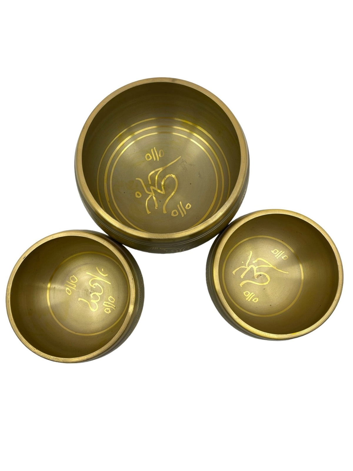Gold Om Mani NIM13C Heart chakra bowl (11.5cm) from a second angle — Eternal Spirit
