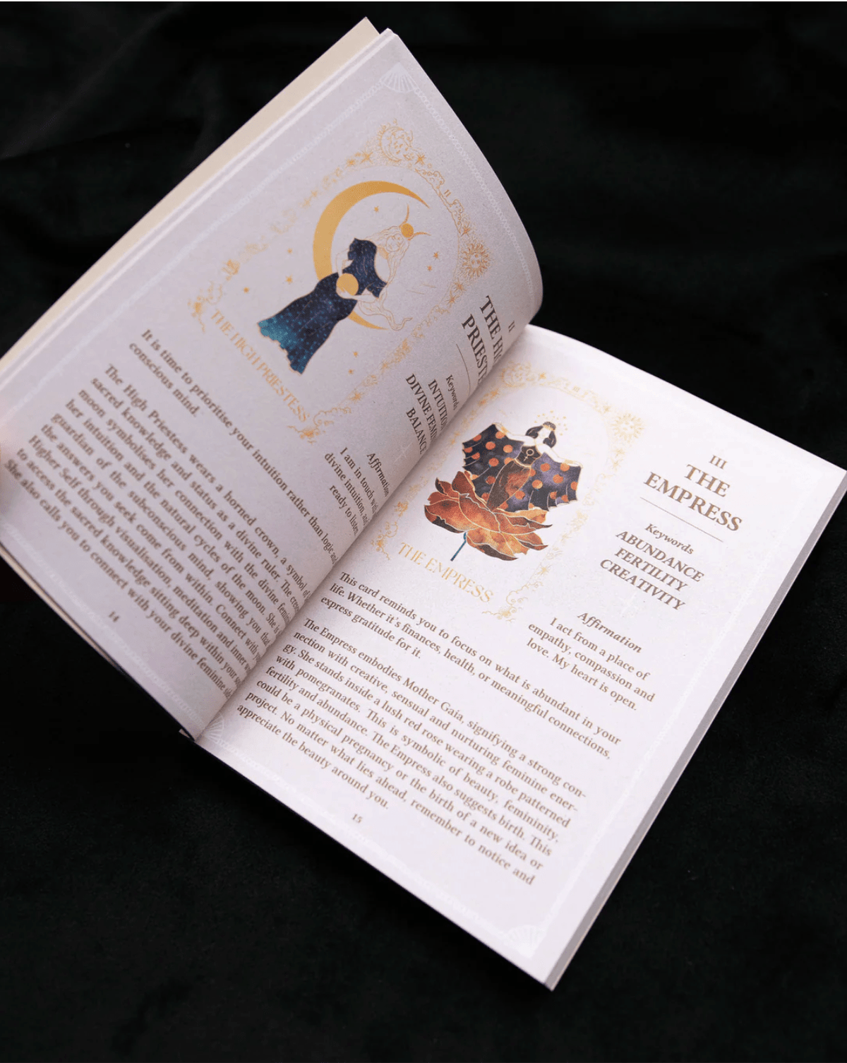 Dreamy Moons Lightworker Tarot (Limited Edition) card offering a glimpse of the deck's sacred imagery — Eternal Spirit