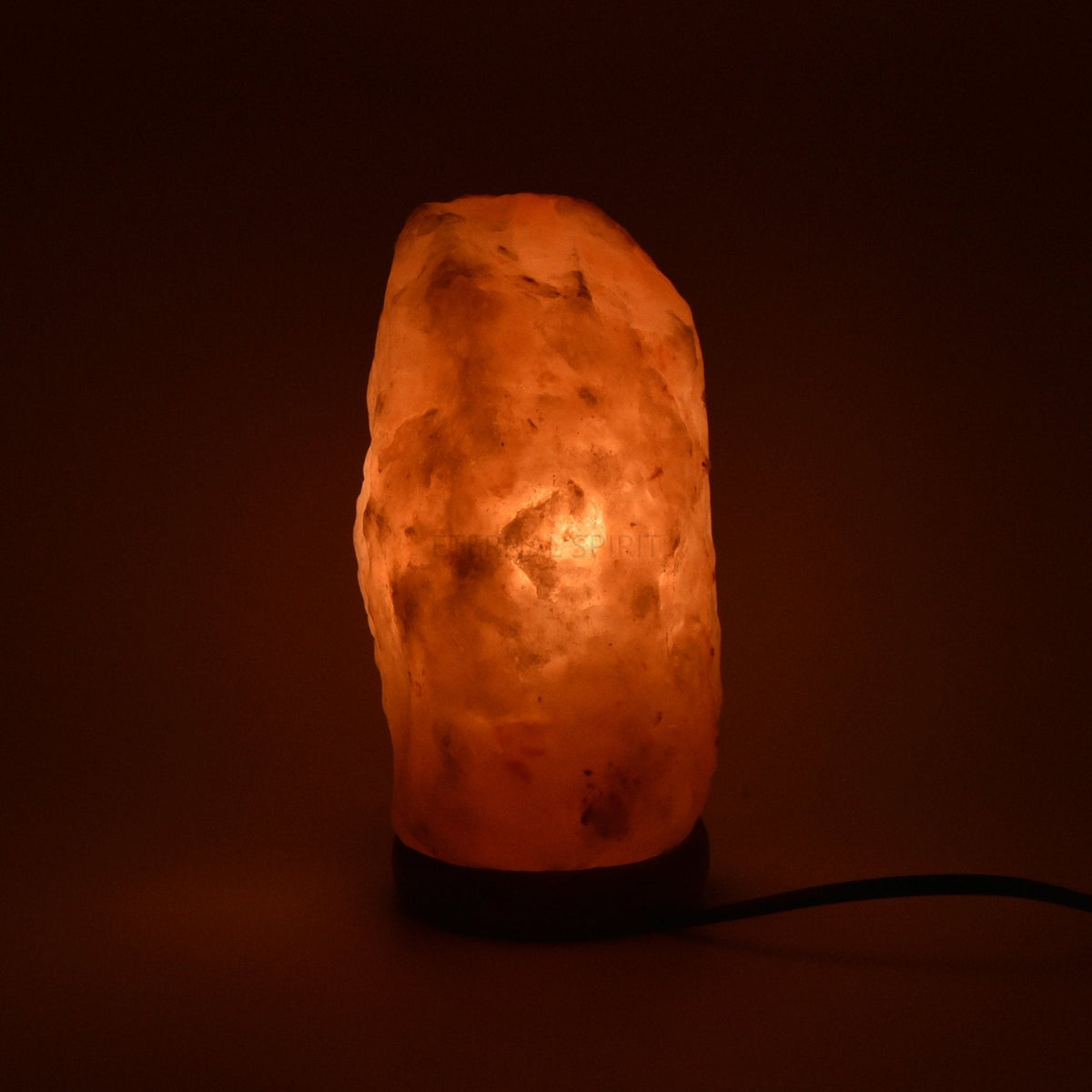 Himalayan salt lamp 3.0kg, natural crystal formation close-up — Eternal Spirit