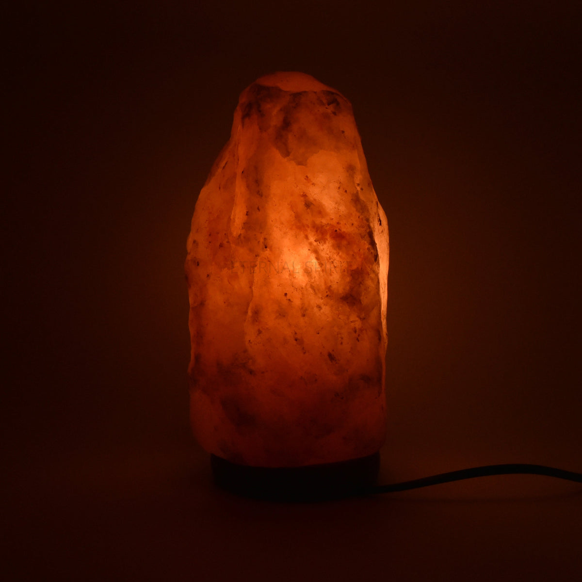 Himalayan salt lamp 3.5kg, natural crystal formation close-up — Eternal Spirit