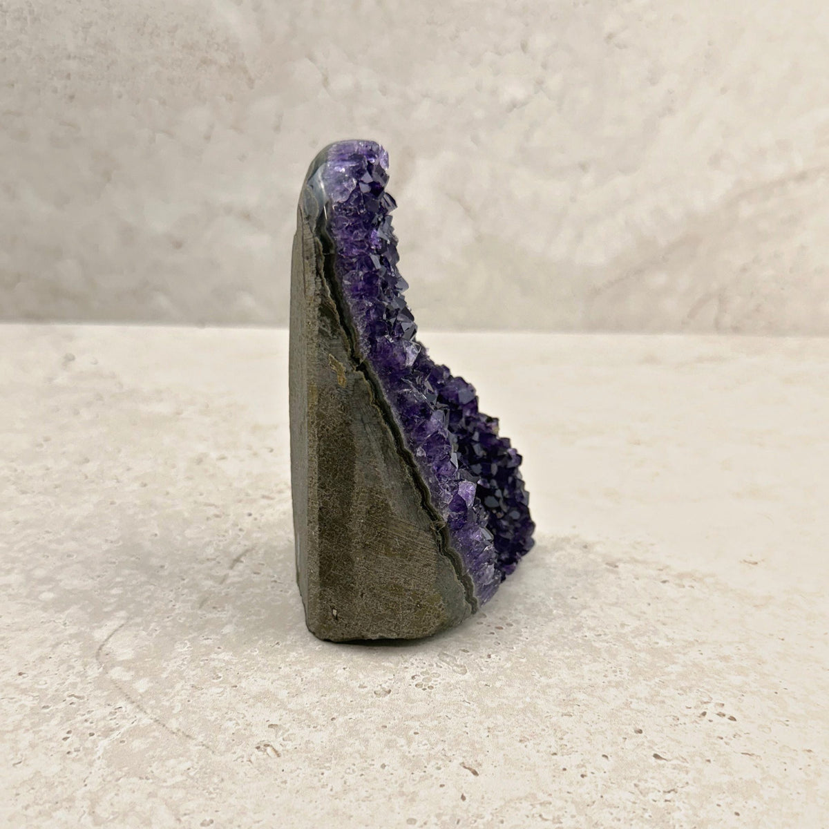 Base cut amethyst crystal 11.5cm, tall rounded arch, side profile — Eternal Spirit