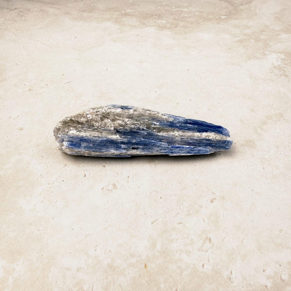 Blue kyanite natural crystal blade 8cm, small blue and silver blade, lying flat — Eternal Spirit
