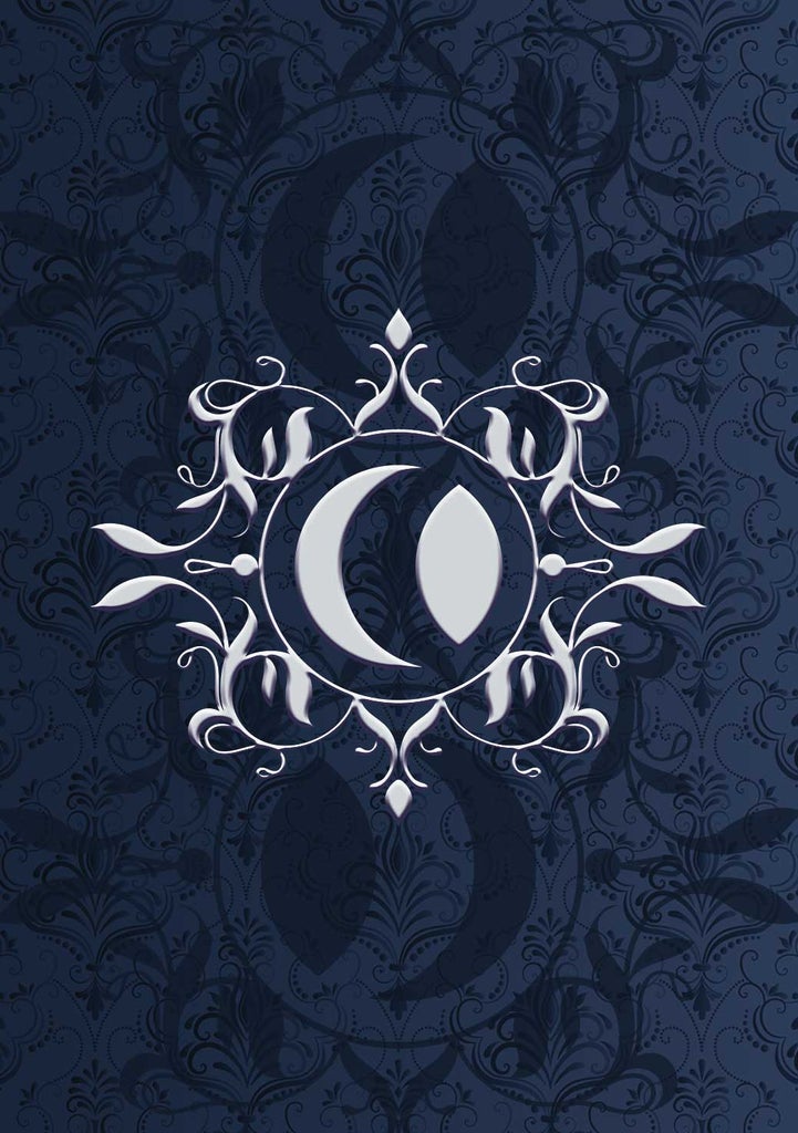 De La Nuit Oracle card portraying the deck's otherworldly aesthetic — Eternal Spirit