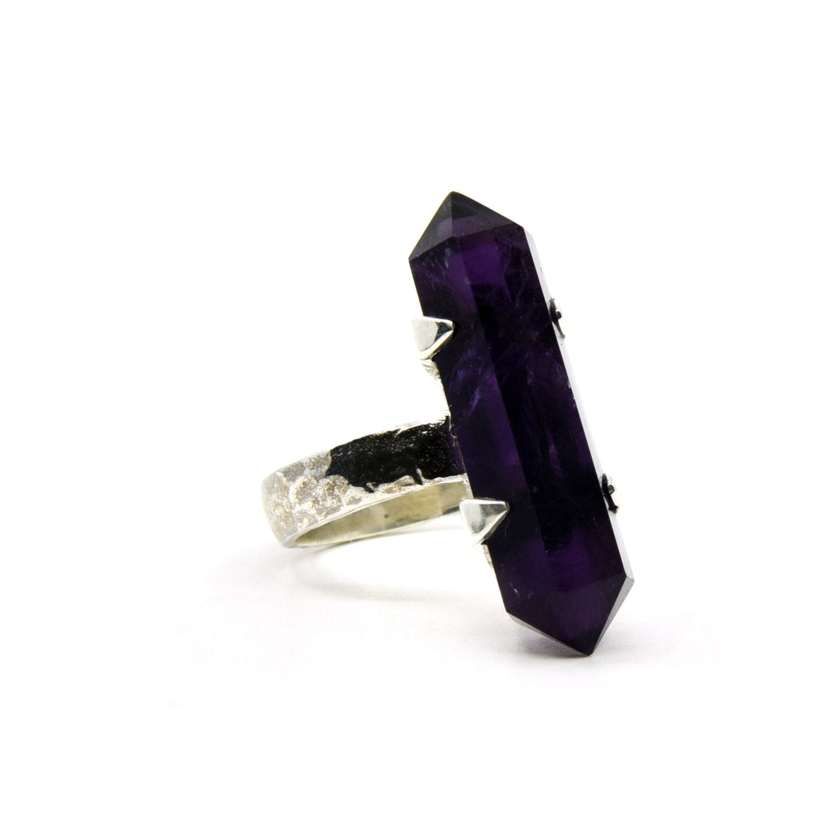 reverse of Amethyst ring #R637 showing the inner sterling silver band — Eternal Spirit