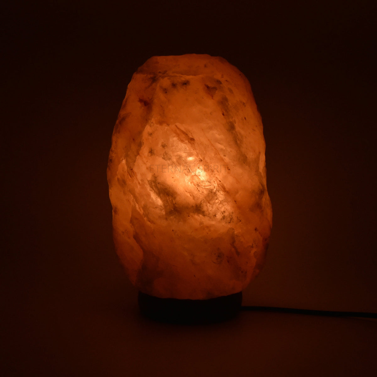 Himalayan salt lamp 5.0kg, natural crystal formation close-up — Eternal Spirit
