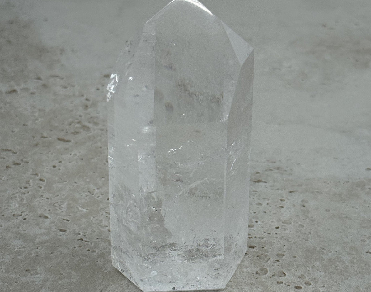 Clear Quartz Crystal Generator, 7 x 4 x 3cm — Eternal Spirit
