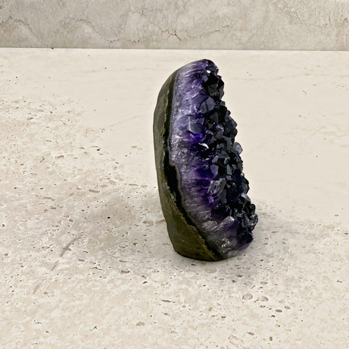 Base cut amethyst crystal 6.5cm, round flat slice, side profile — Eternal Spirit